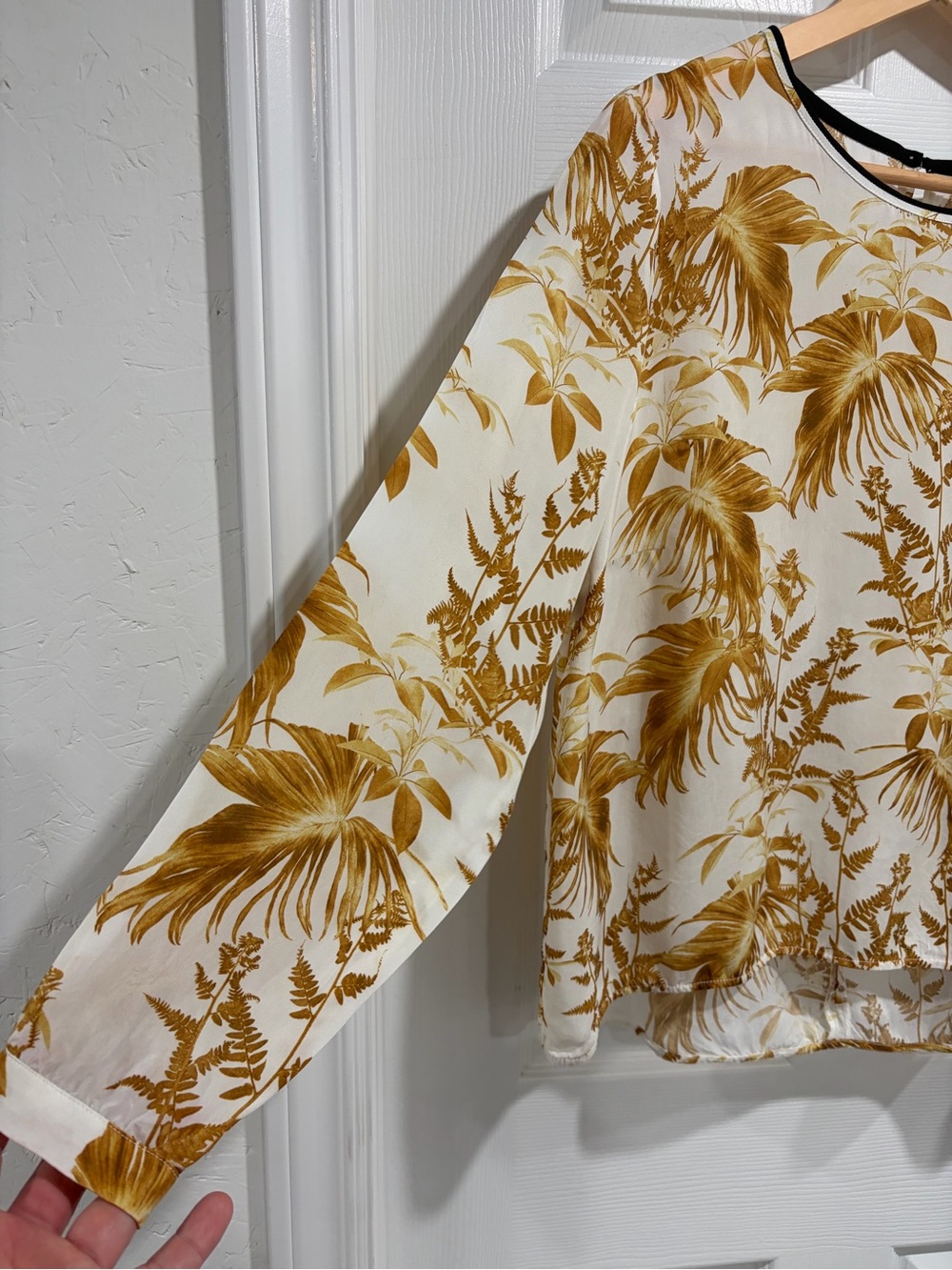 Mos Mosh Leaf Print Long-Sleeve Blouse Black Trim Button-Cuff Cupro - Picture 3 of 11